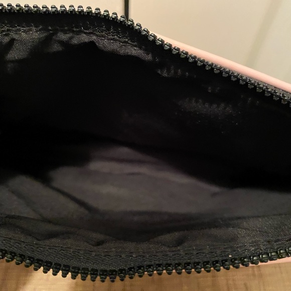 Benefit Cosmetics Hello Gorgeous Cosmetic Varsity Toiletry Travel Pink Bag. - Picture 5 of 7